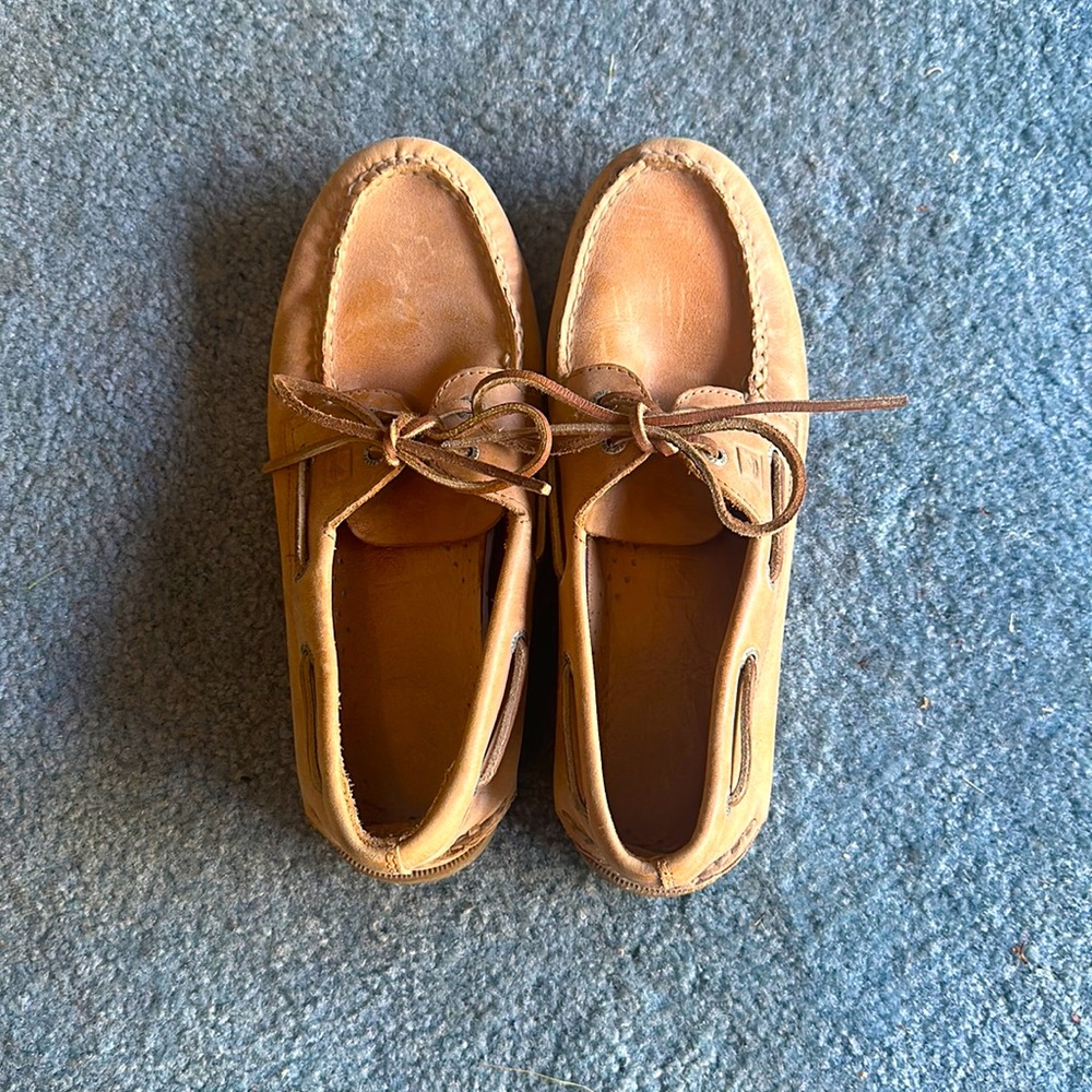 Men’s size 9 Sperry’s